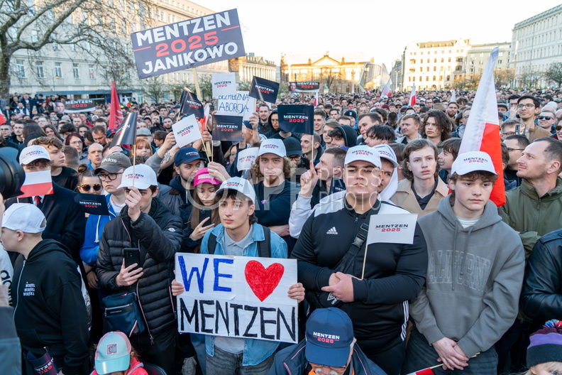 Wiec Slawomira Mentzena