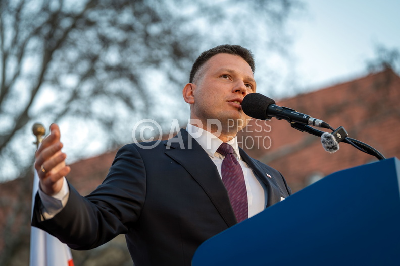 Wiec Slawomira Mentzena