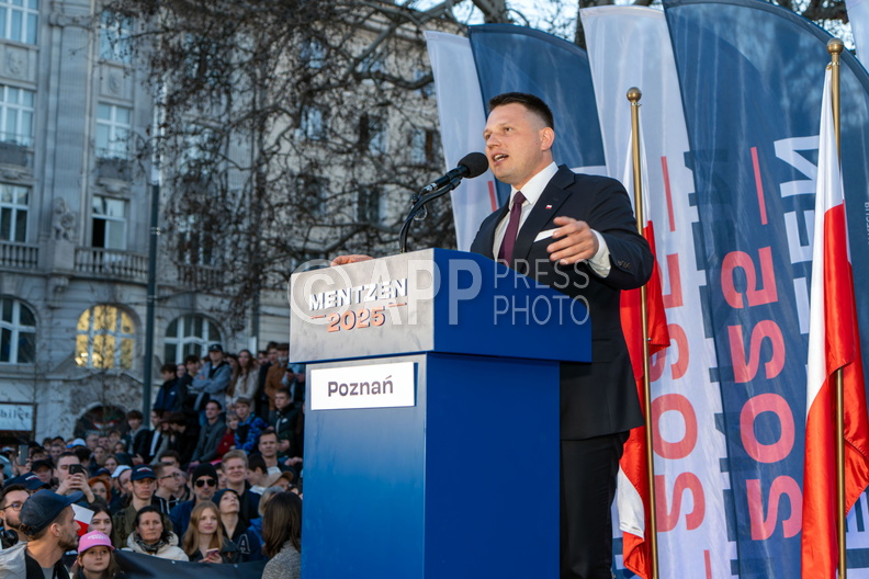 Wiec Slawomira Mentzena