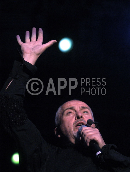 Peter Gabriel