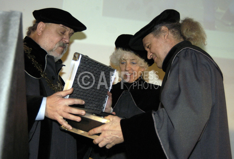 Doktorat Honoris Causa dla Garego Hilla