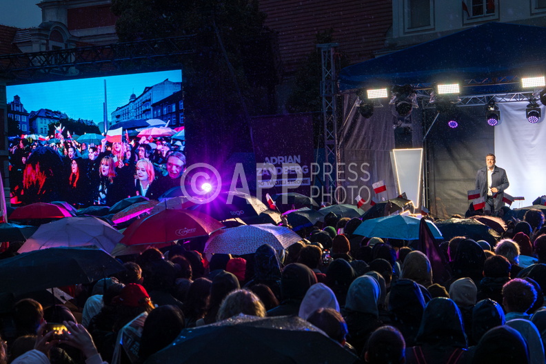 Adrian Zandberg konczy kampanie w Poznaniu