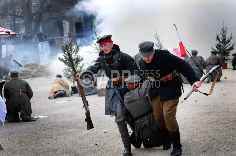 OBCHODY 91 ROCZNICY POWSTANIA WIELKOPOLSKIEGO INZCENIZACJA WALK