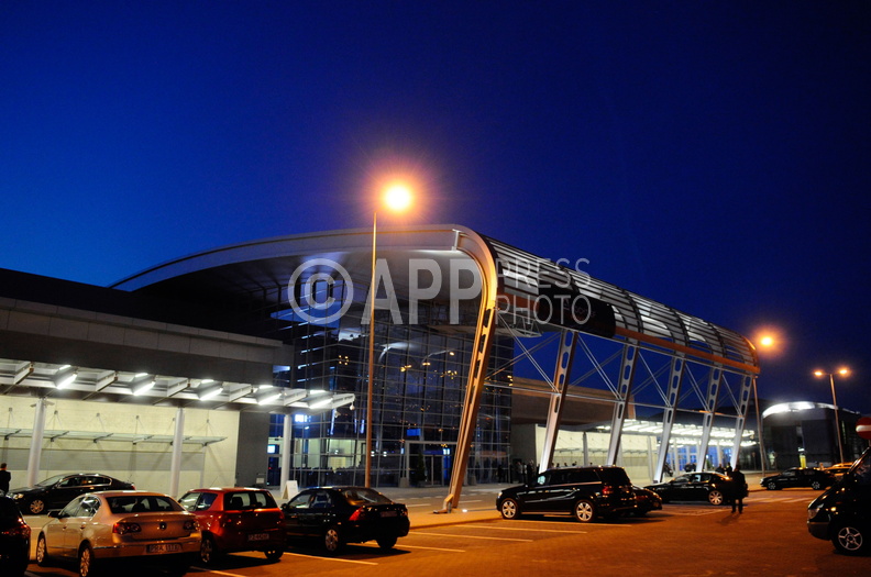 Nowy terminal na Lawicy