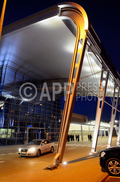 Nowy terminal na Lawicy