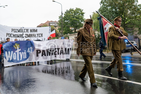 Poznanski Marsz Pamieci Wolynia 2025