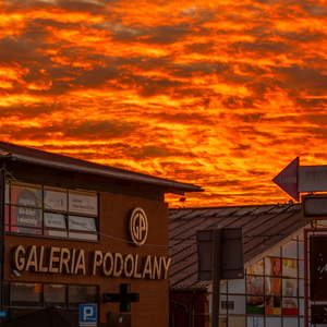13.10.2025 Galeria Podolany dzień po pożarze w Poznaniu (#39)