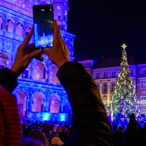 6.12.2025 Rozświetlenie miejskiej choinki na Starym Rynku w Poznaniu (#45)