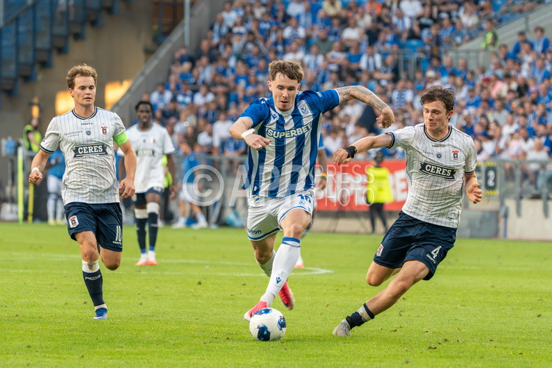 Patrik Walemark podczas meczu z AGF Aarhus